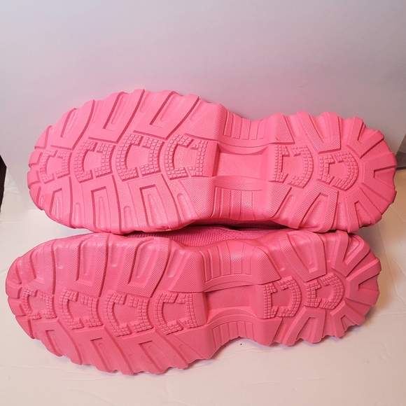 Ortho Pro Pull On Sneakers - Picture 4 of 5